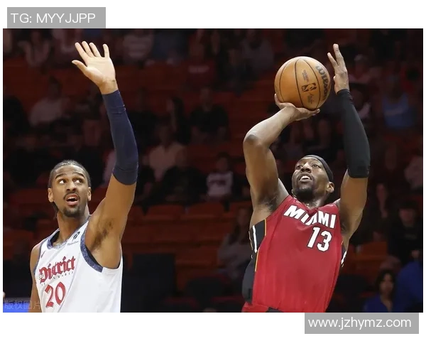 2008年NBA季后赛经典对决罗伊带领开拓者挑战爵士队的精彩瞬间回顾